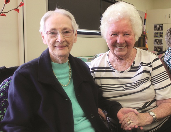 Jean Tennant and Faye McGinn at the Moe Planned Activity Group.