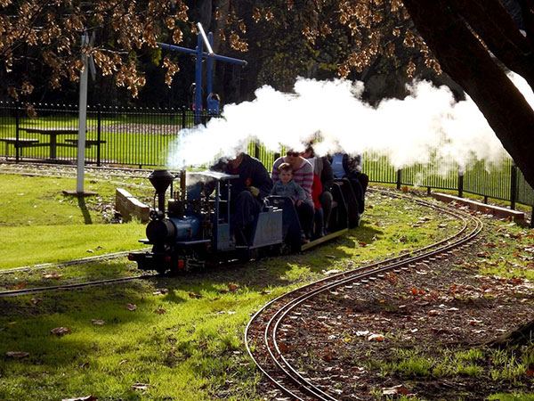 Image courtesy Gippsland Model Engineering Society Image of the miniture train rides at Newman Park