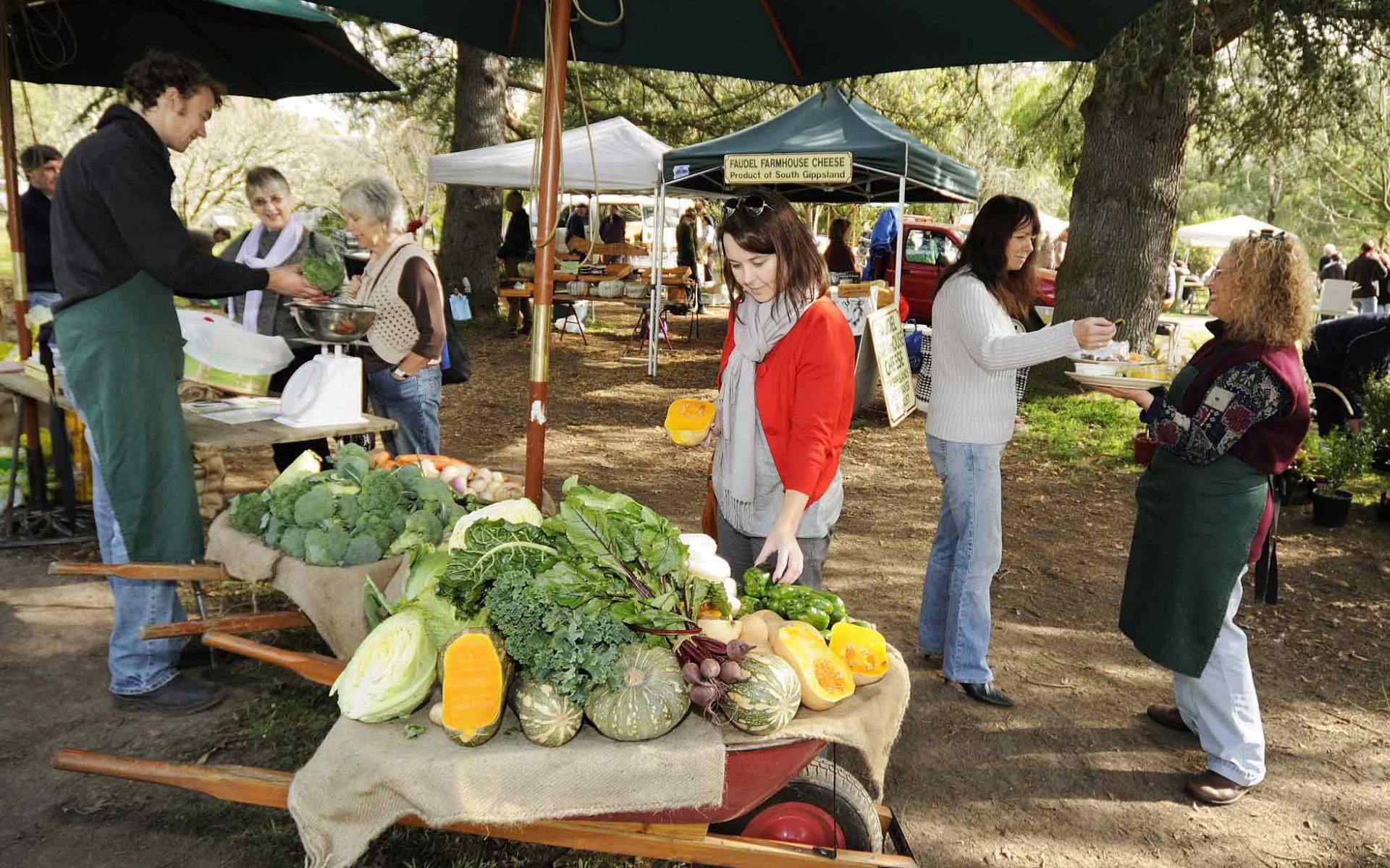 To market, to market … where to find Gippsland’s best markets To market, to market … where to find Gippsland’s best markets